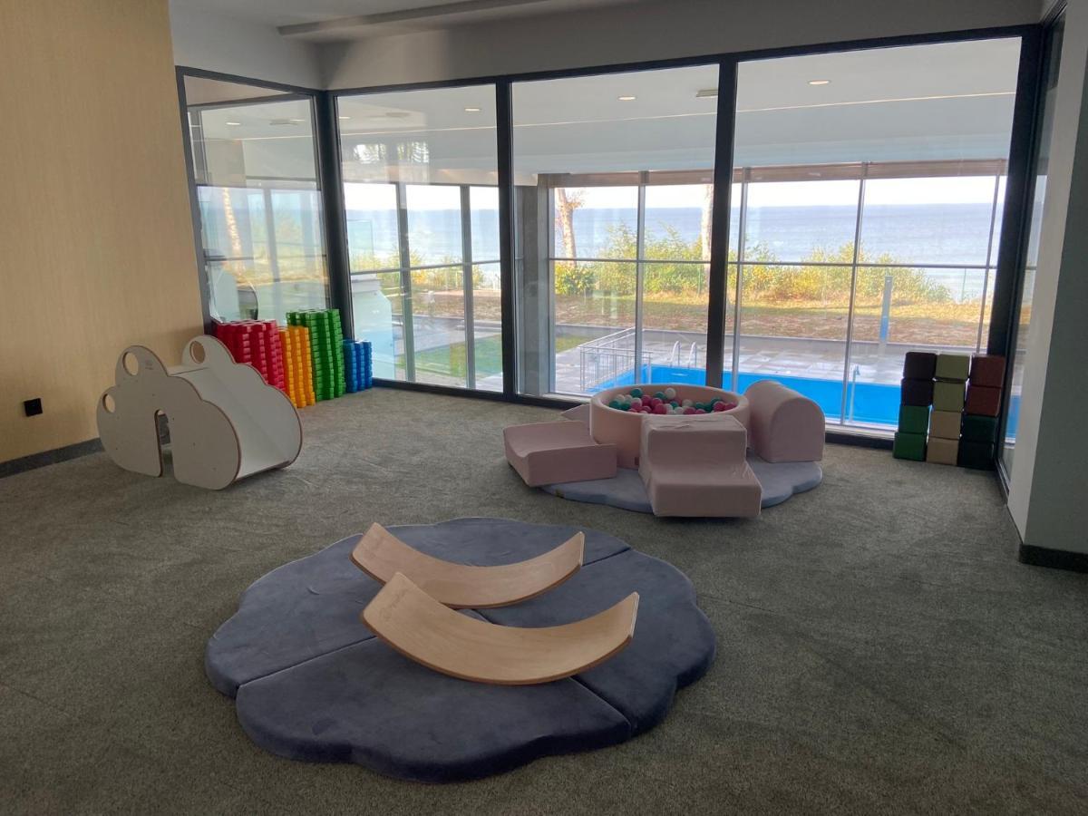 Hs Apartamenty Hevenia Sun Widok Na Morze Rewal Dış mekan fotoğraf